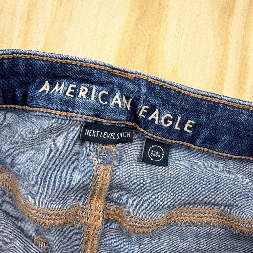 American Eagle Super High-Rise Flare Jeans 16 Long Medium Wash Patch Pockets - Picture 7 of 9